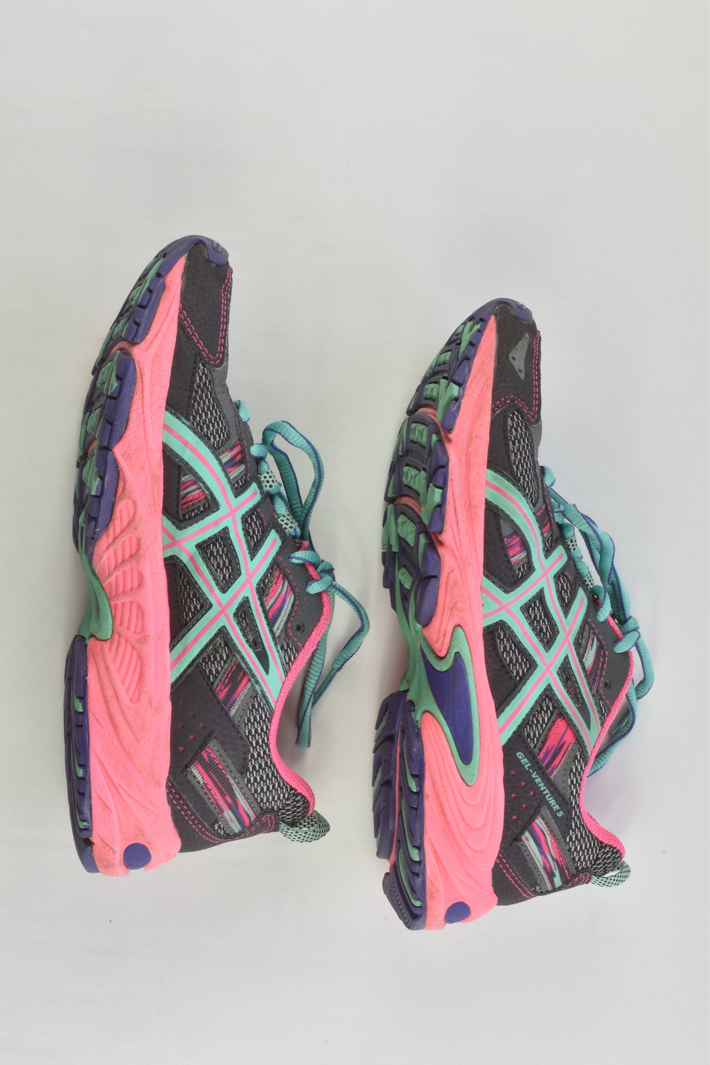 Asics Size US 4 Shoes