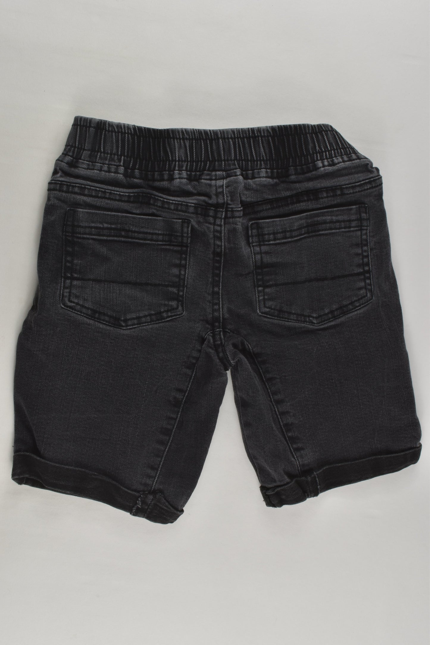 B Collection Size 4 Stretchy Denim Shorts