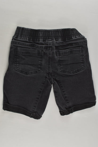 B Collection Size 4 Stretchy Denim Shorts