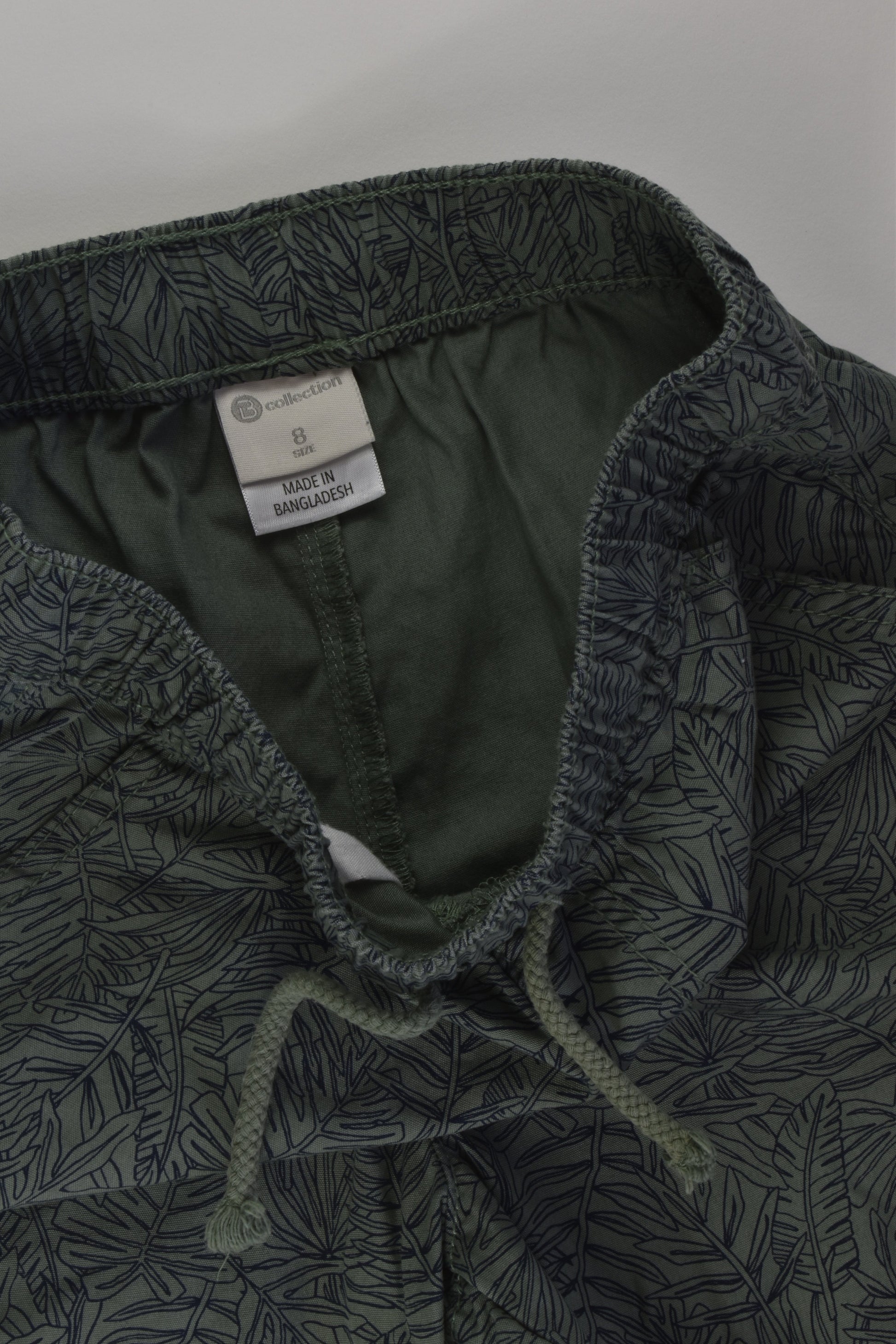 B Collection Size 8 Shorts