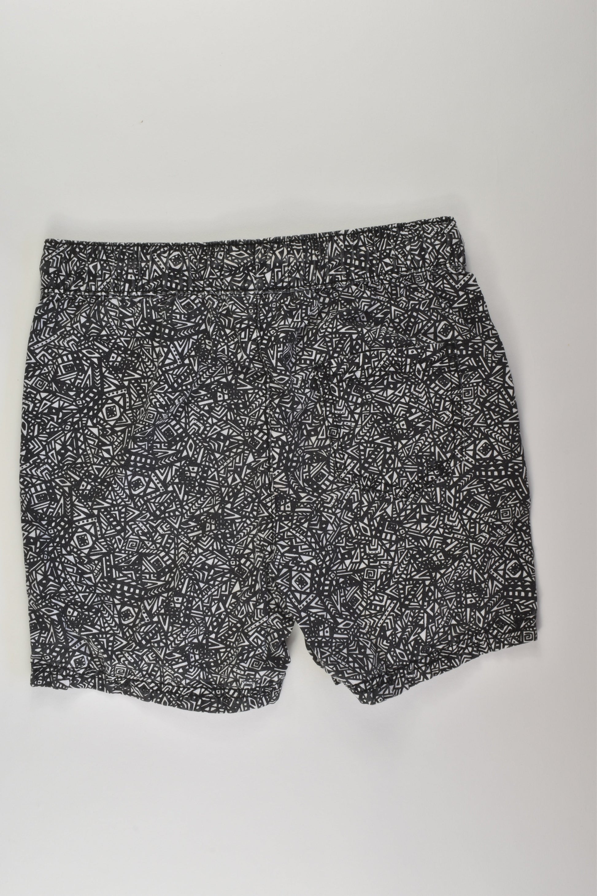 B Collection Size 8 Shorts