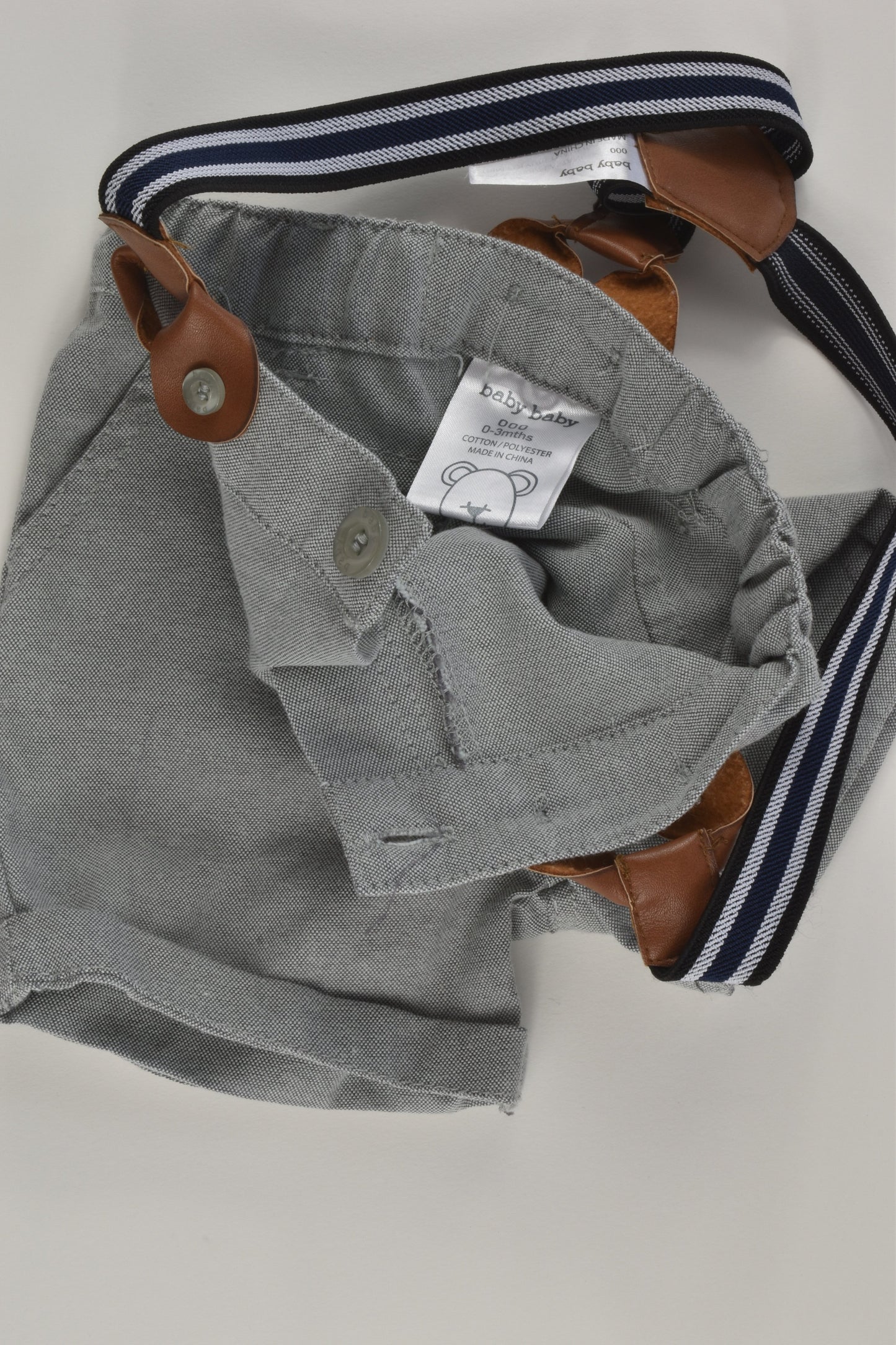 Baby Baby Size 000 Suspender Shorts