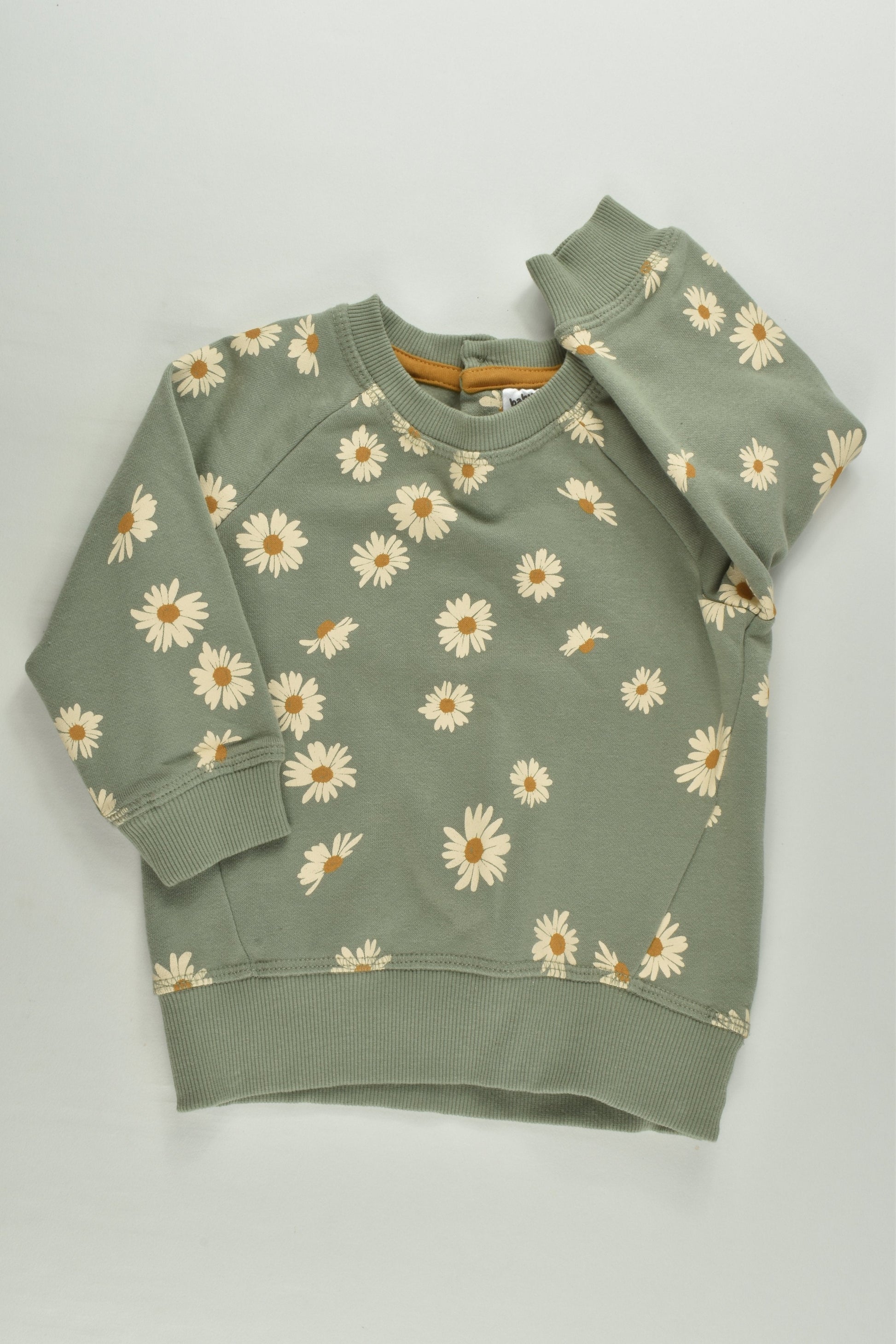Baby Berry Size 1 Daisies Sweater