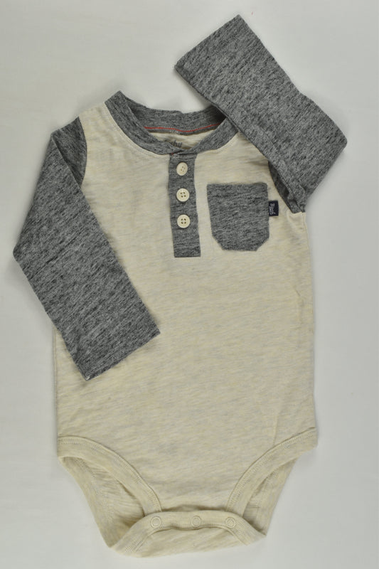 Baby B'gosh Size 00 (6 months) Bodysuit