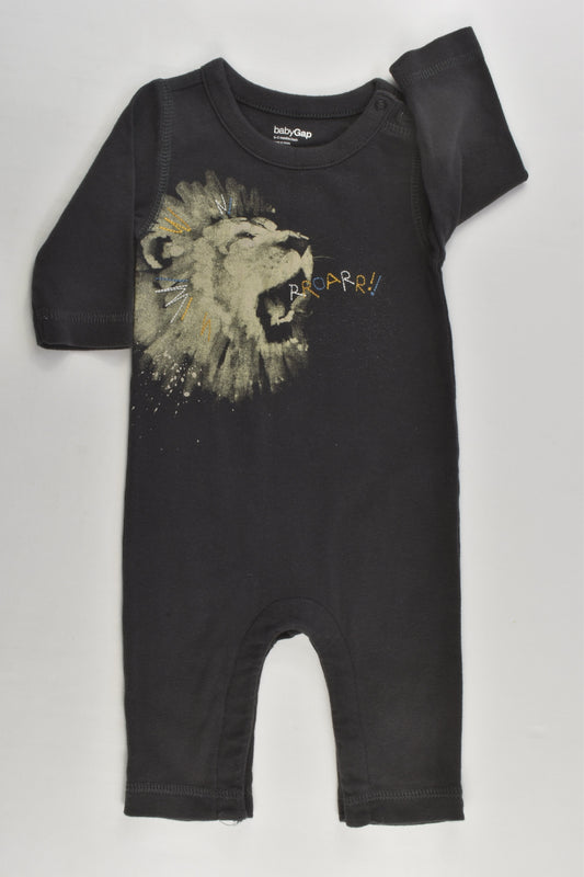 Baby Gap Size 000 (0-3 months) Lion Romper