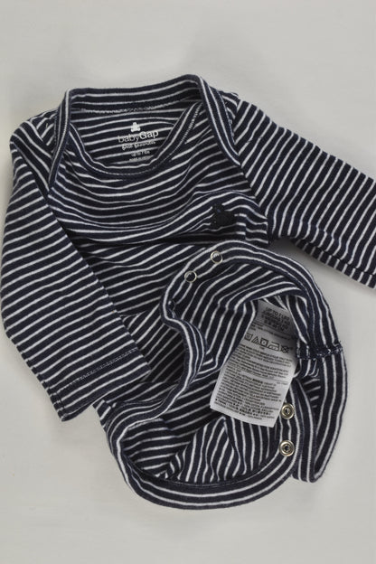 Baby Gap Size 0000 (0 months, 3 kg) Striped Bodysuit