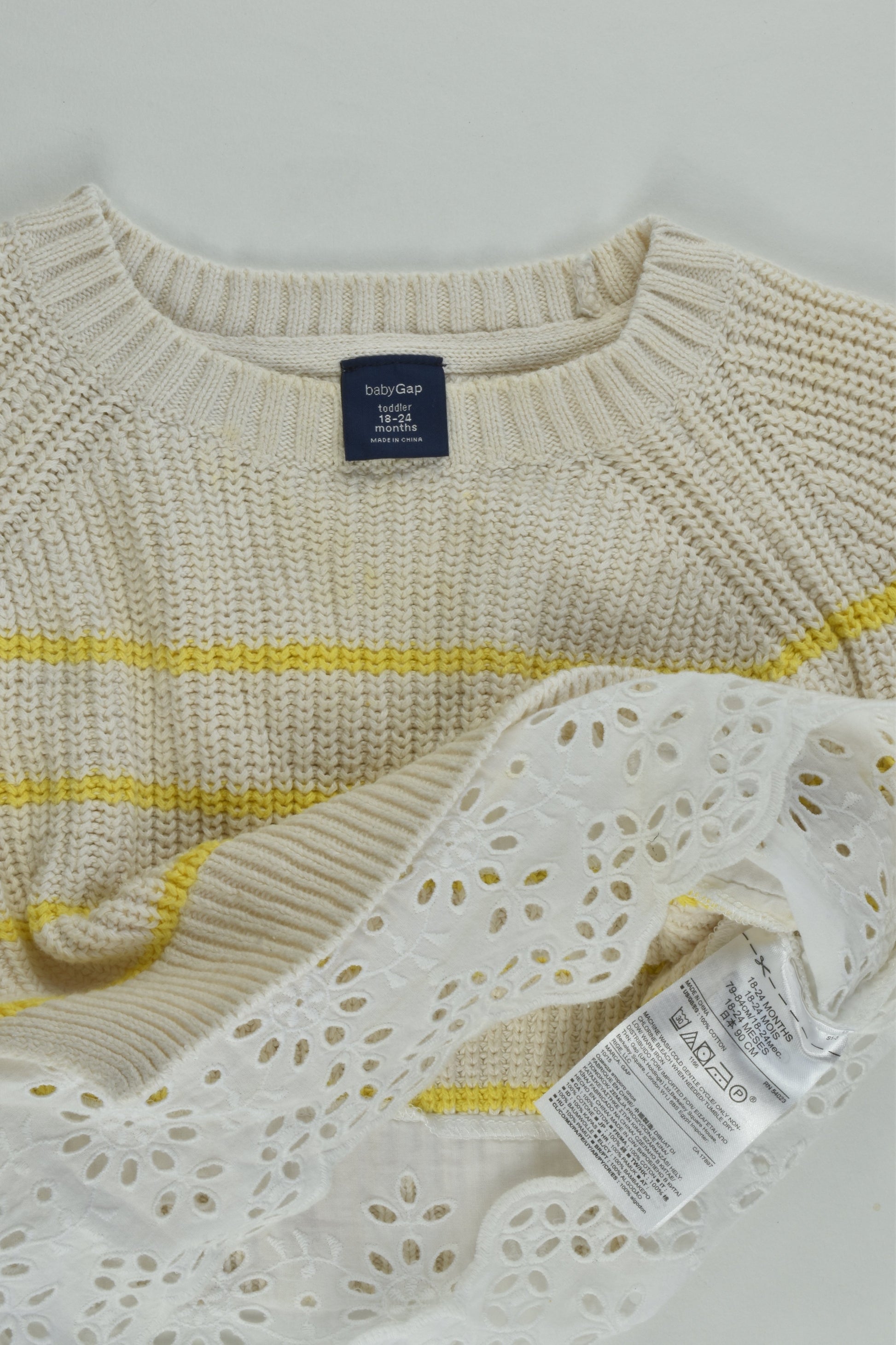 Baby Gap Size 1-2 (18-24 months) Knitted Jumper with Lace Hem