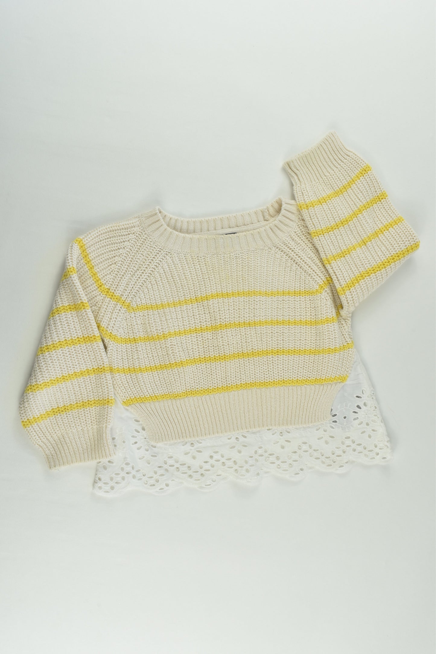 Baby Gap Size 1-2 (18-24 months) Knitted Jumper with Lace Hem
