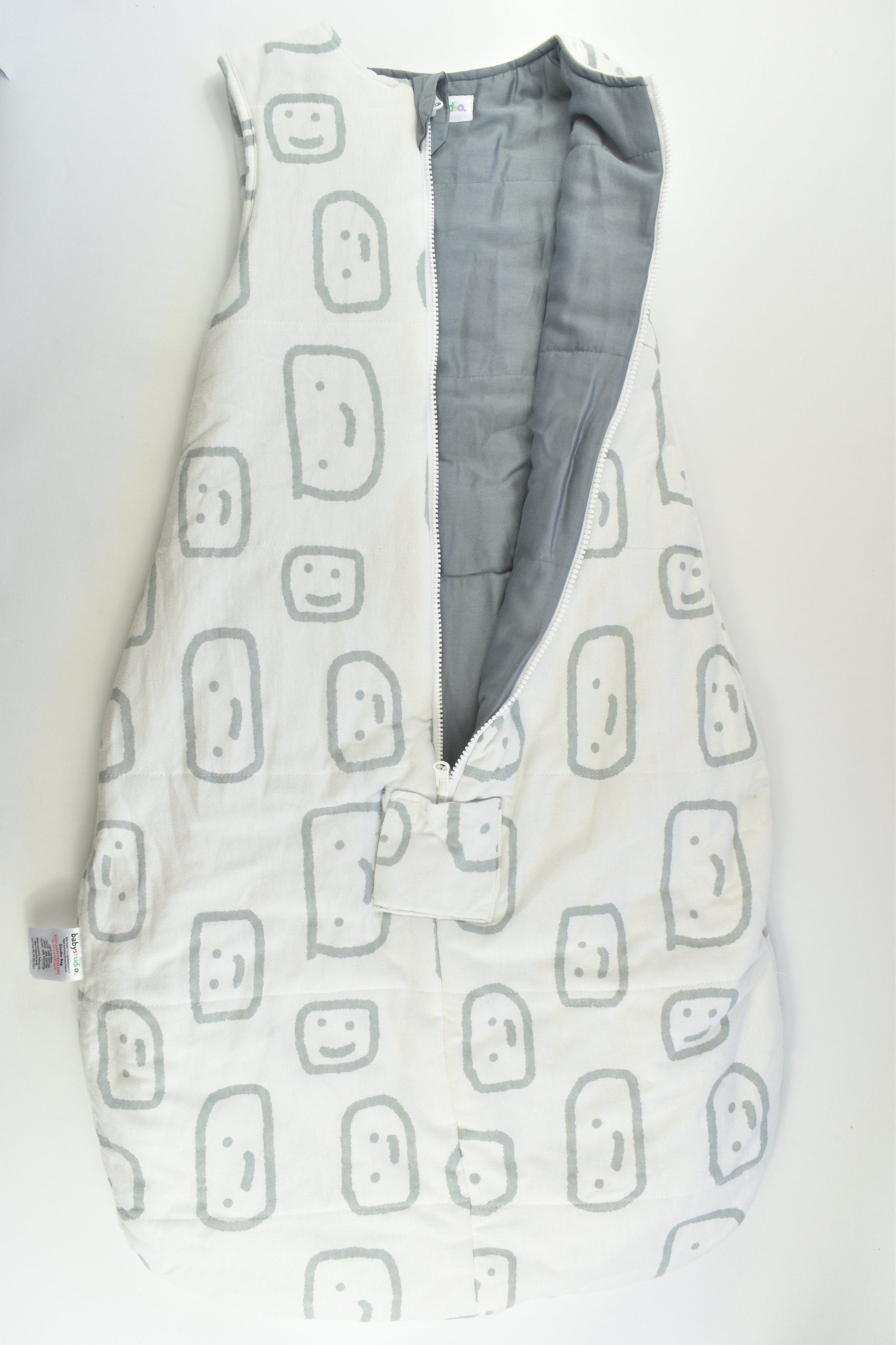 Baby Studio Size 0-1 (6-18 months) Reversible 2.5 Tog Sleeping Bag