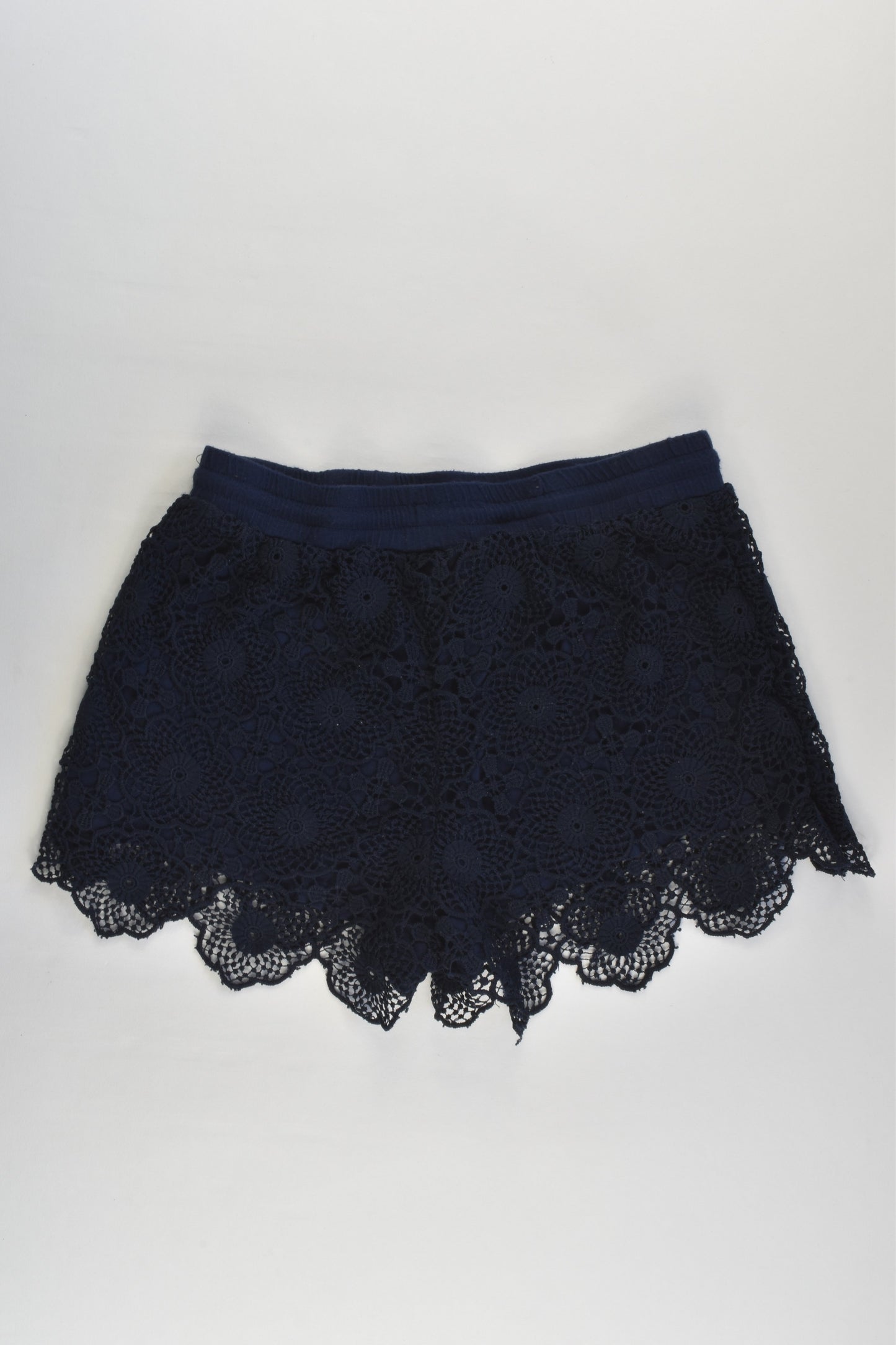 Bardot Junior Size 8 Lined Lace Shorts