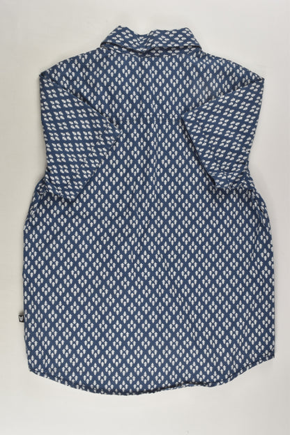 Bauhaus Size 8 Shirt