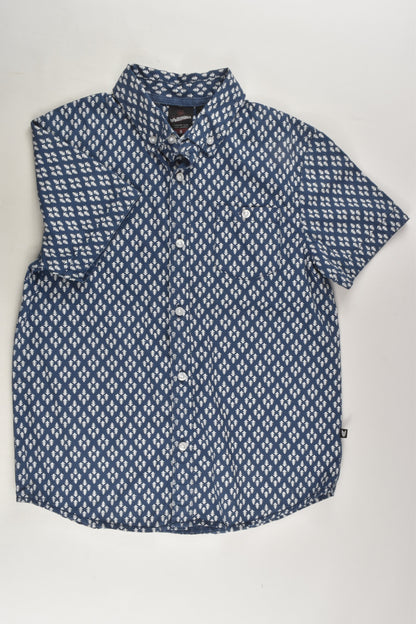 Bauhaus Size 8 Shirt