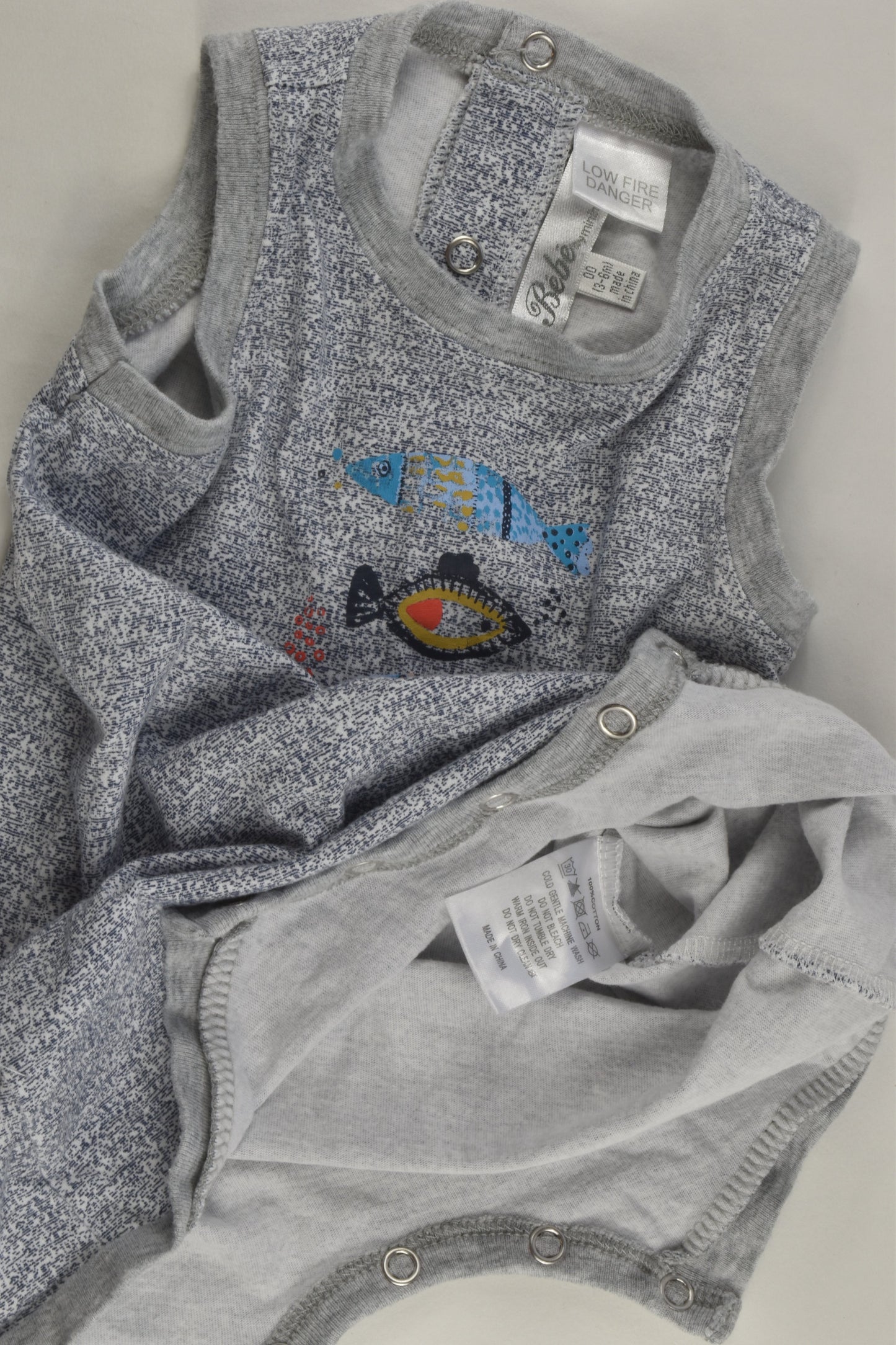 Bébé by Minihaha Size 00 (3-6 months) Short Fish Romper