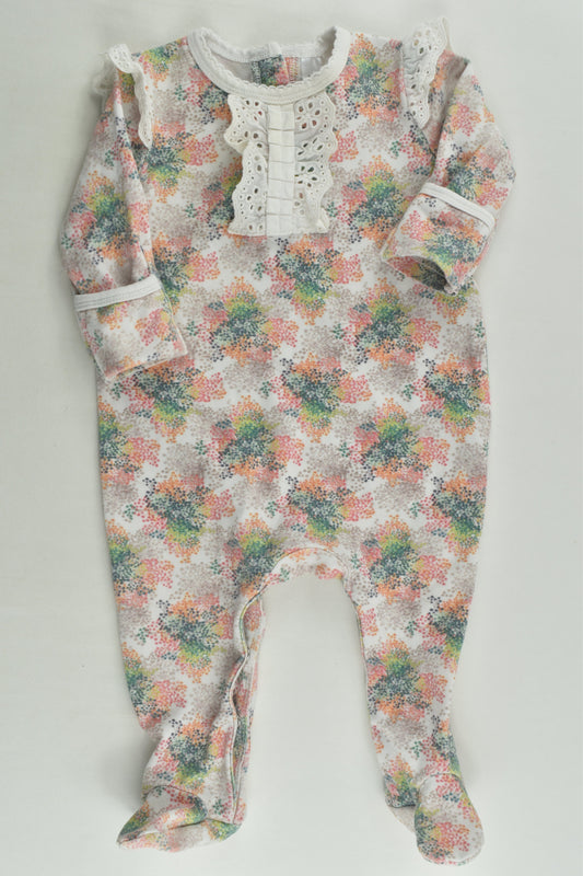 Bébé by Minihaha Size 000 Footed Romper