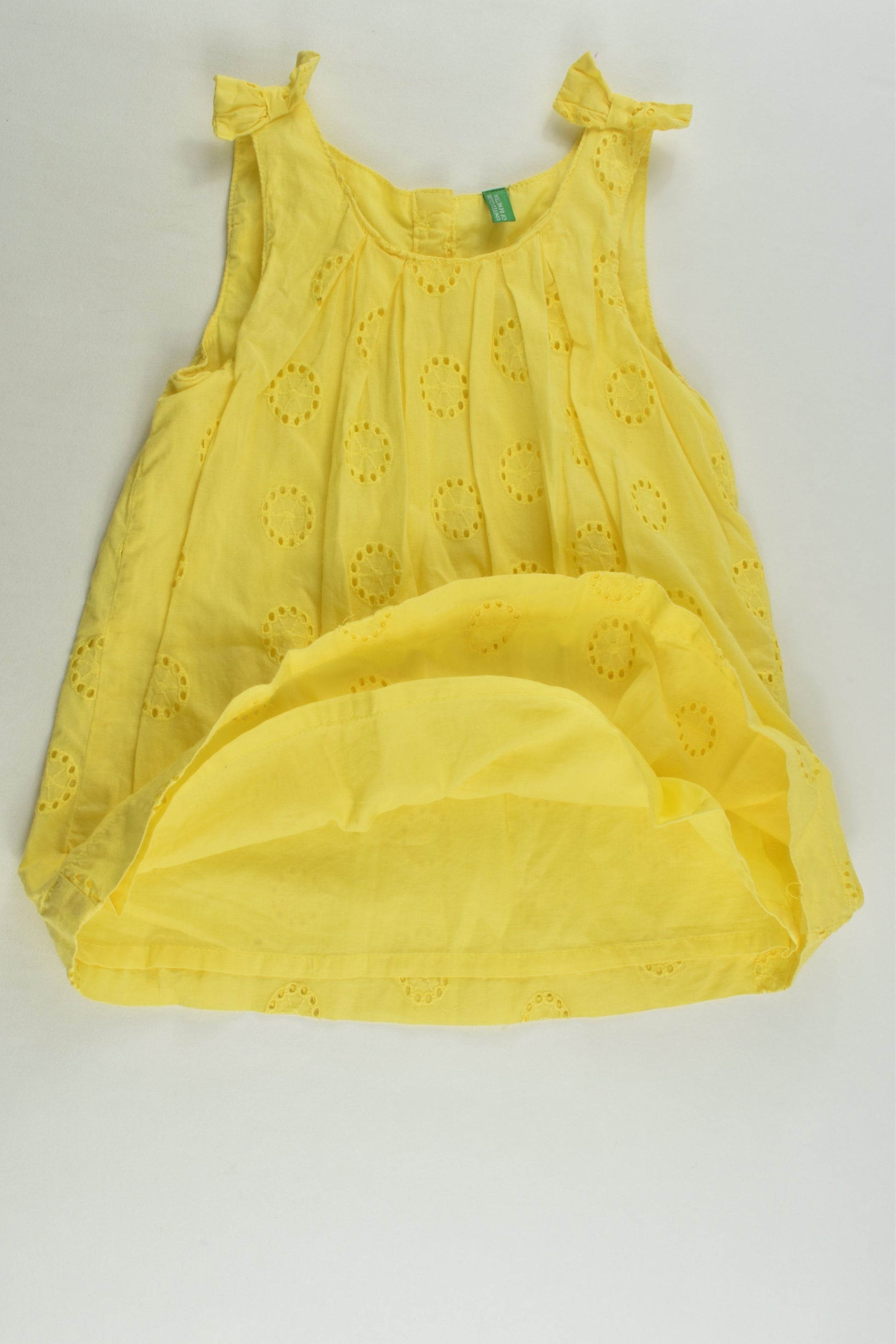 Benetton Size 1 Lined Lace Dress