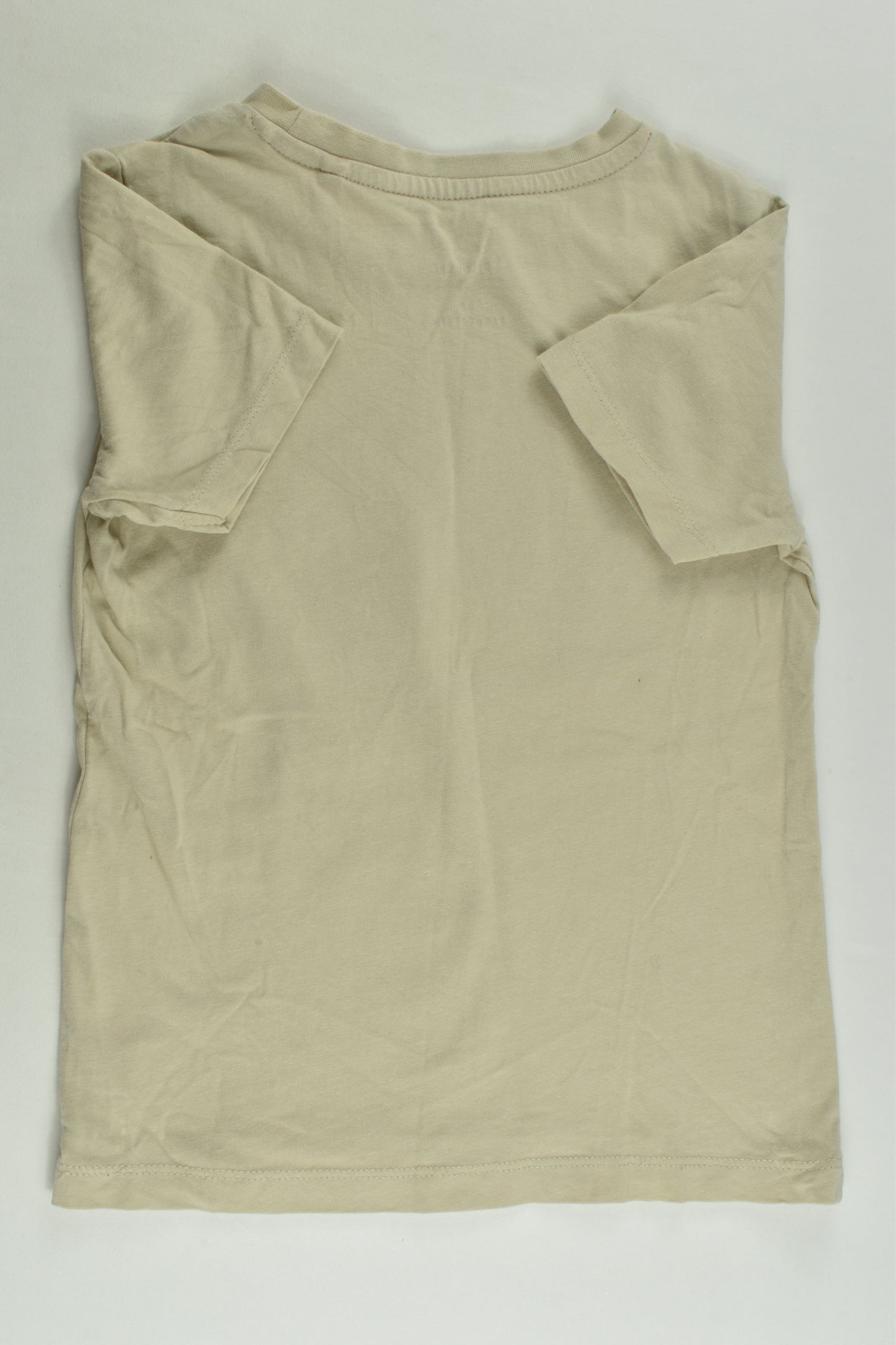 Best & Less Size 4 Christmas T-shirt