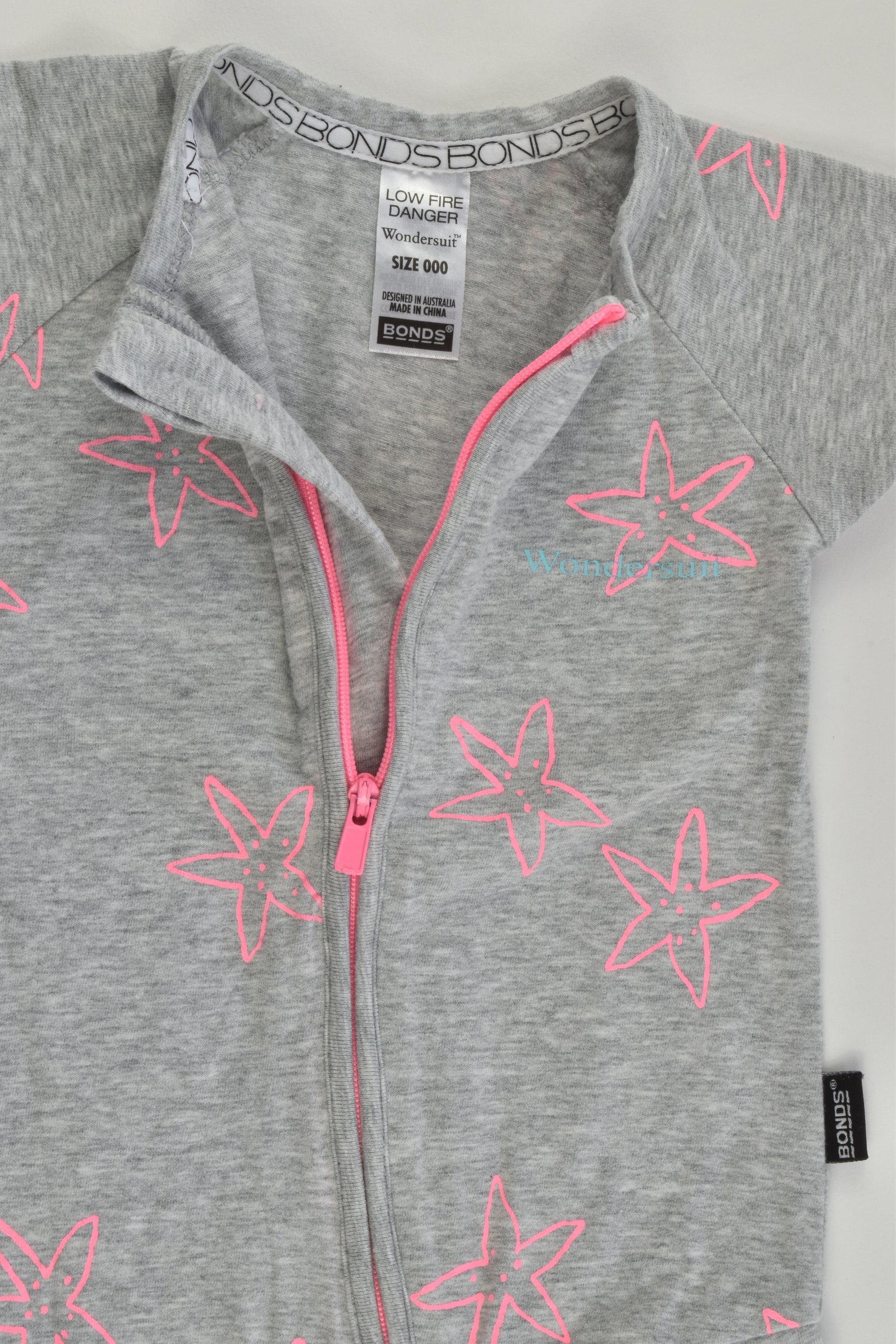 Bonds Size 000 (0-3 months) Stars Short Wondersuit