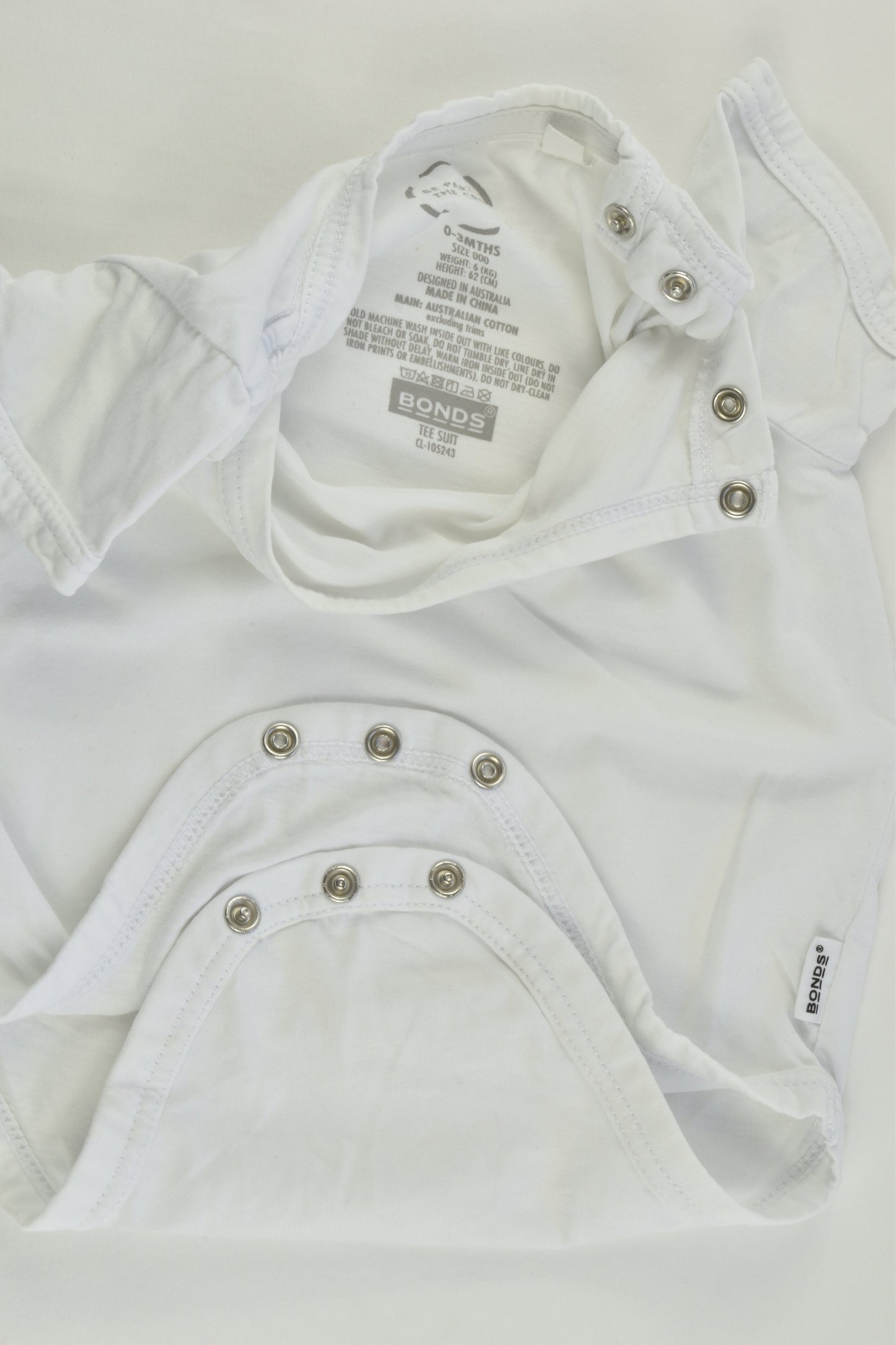 Bonds Size 000 (0-3 months) Tee Suit Bodysuit