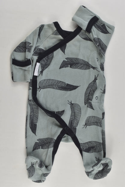 Bonds Size 0000 Feathers Wrap Footed Romper