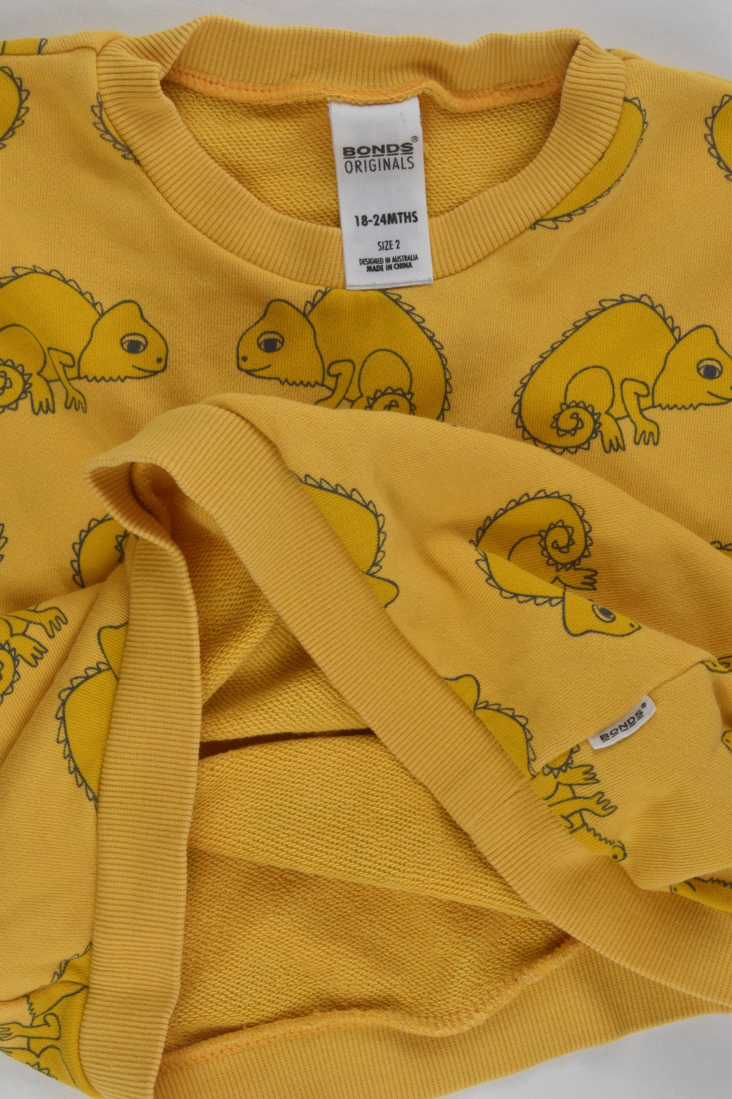 Bonds Size 2 Chameleon Sweater T-shirt
