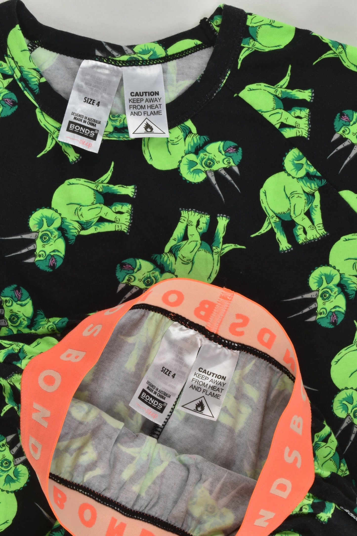 Bonds Size 4 Dinosaur Pyjamas