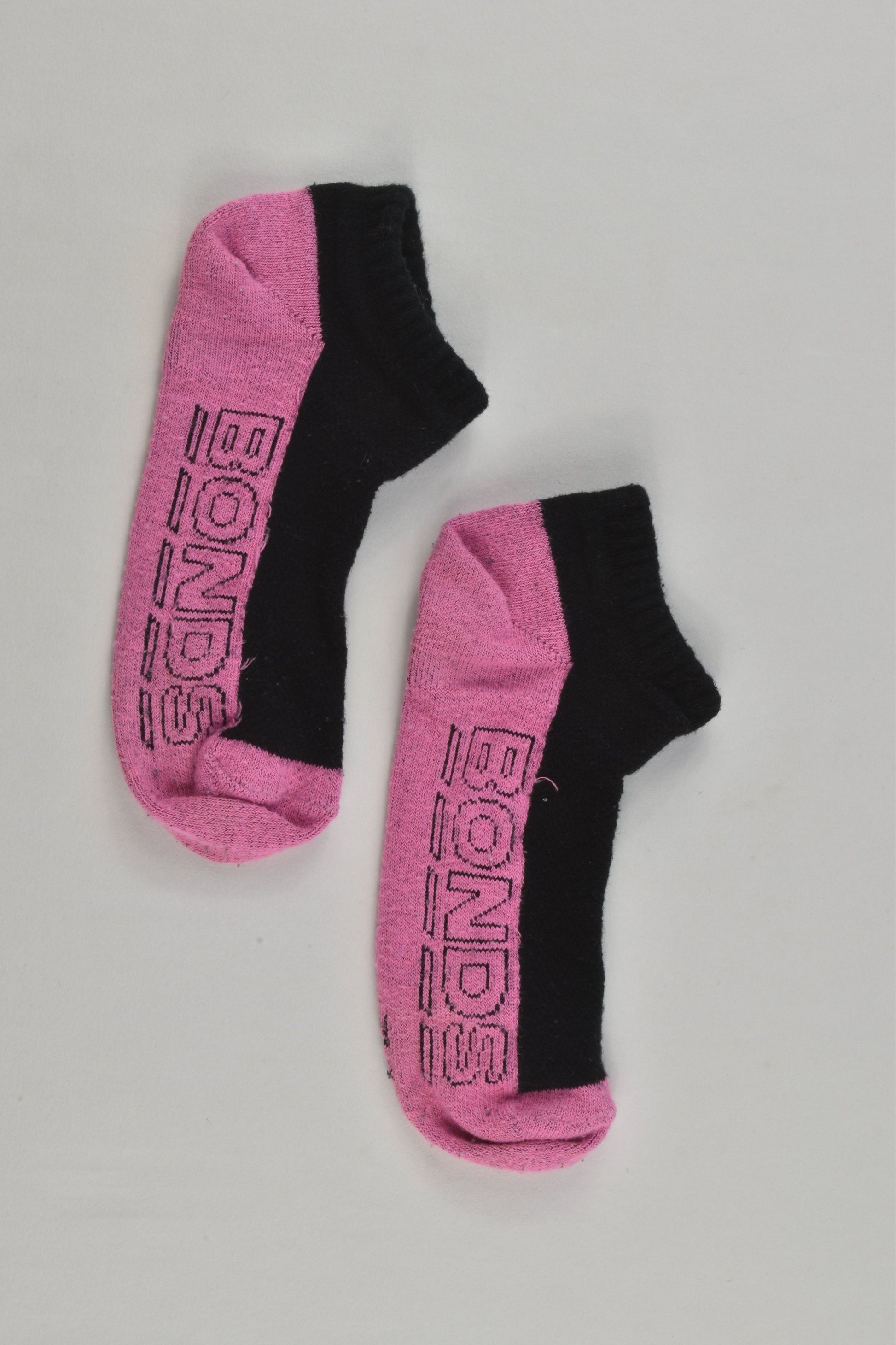 Bonds Size 9-12 (5-7 years) Socks