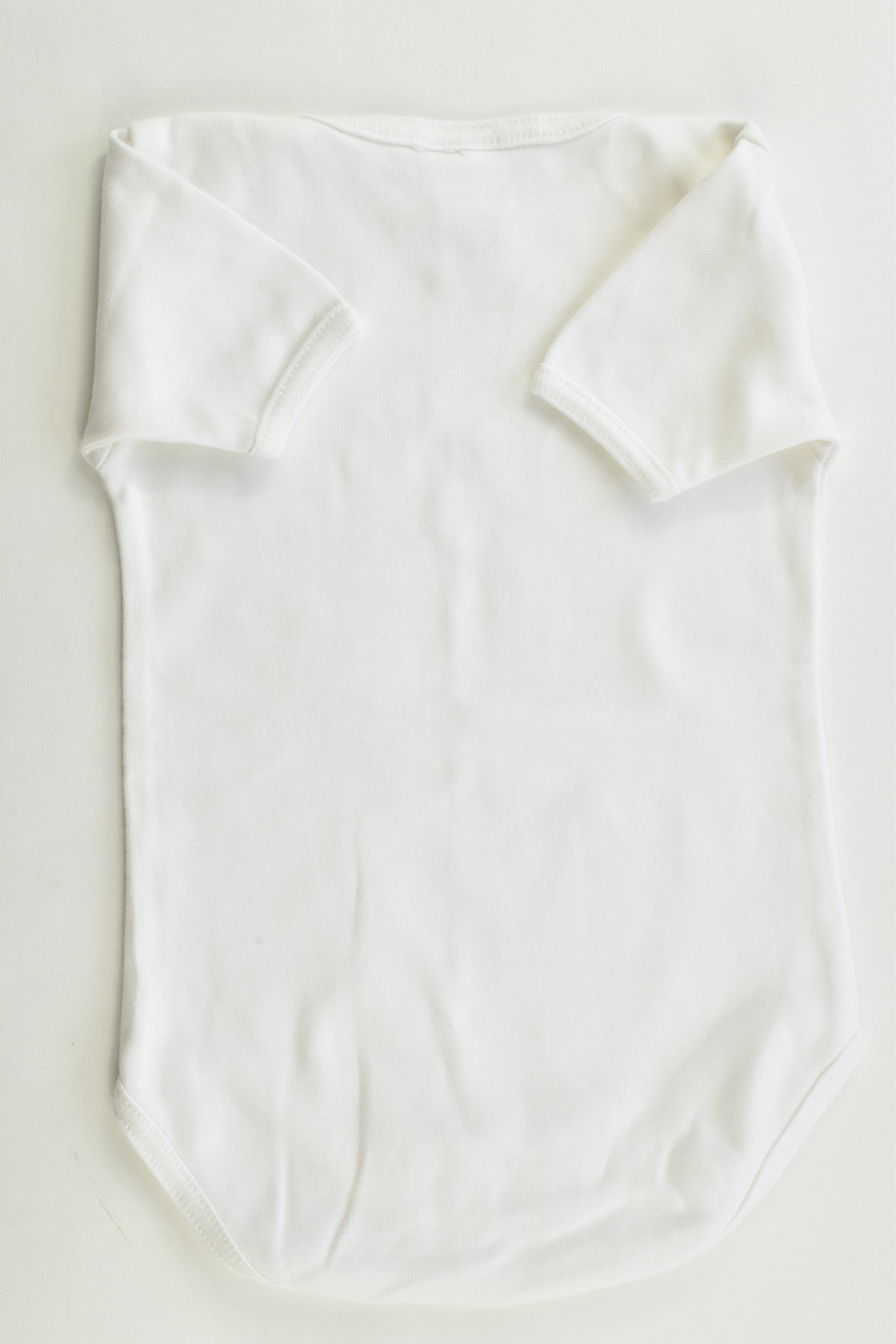 Brand Unknown (Portugal) Size 6 months Bodysuit