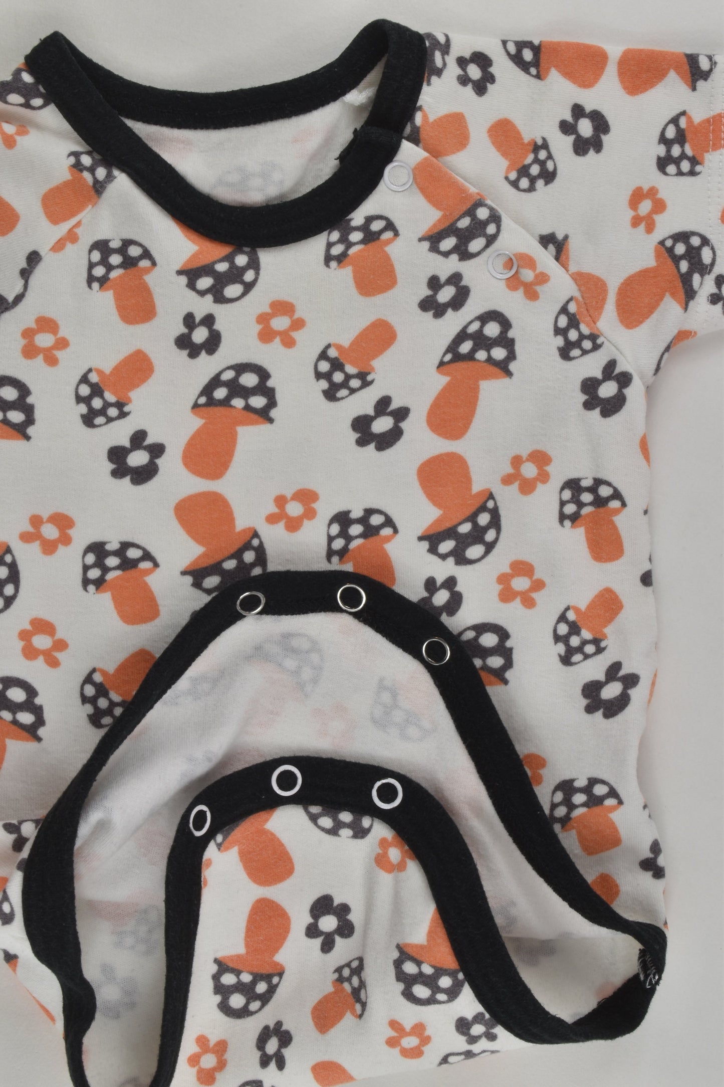 Brand Unknown Size 00 Retro Mushrooms Bodysuit