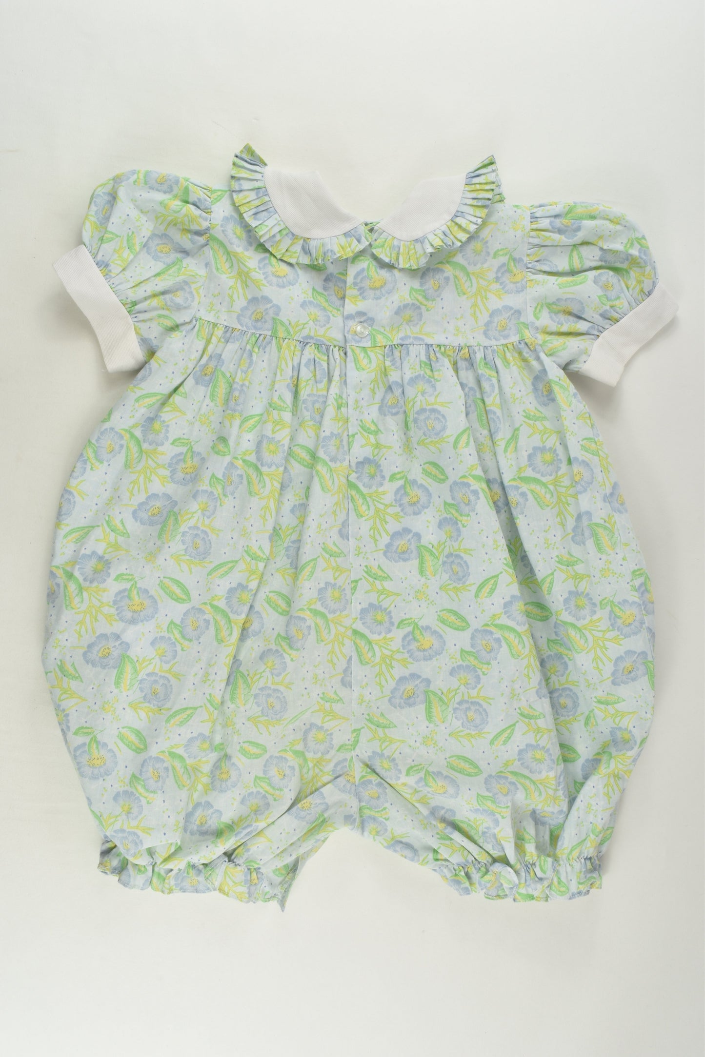 Brand Unknown Size 1 Smocked Romper
