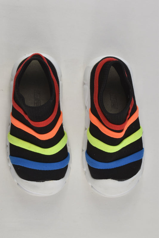 Brand Unknown Size EUR 28 Shoes