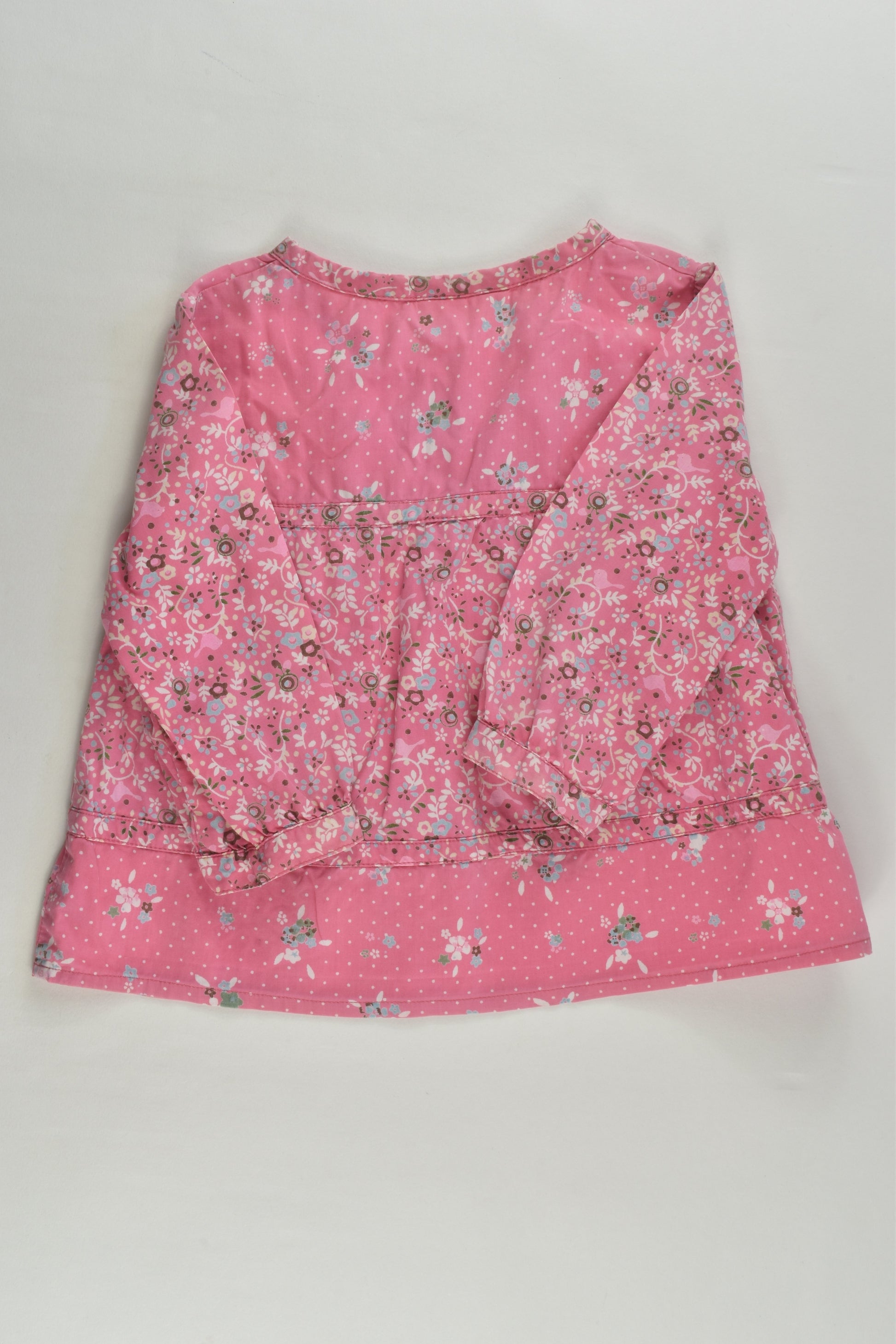 Brand Unknown Size approx 1 Birds and Flowers Blouse
