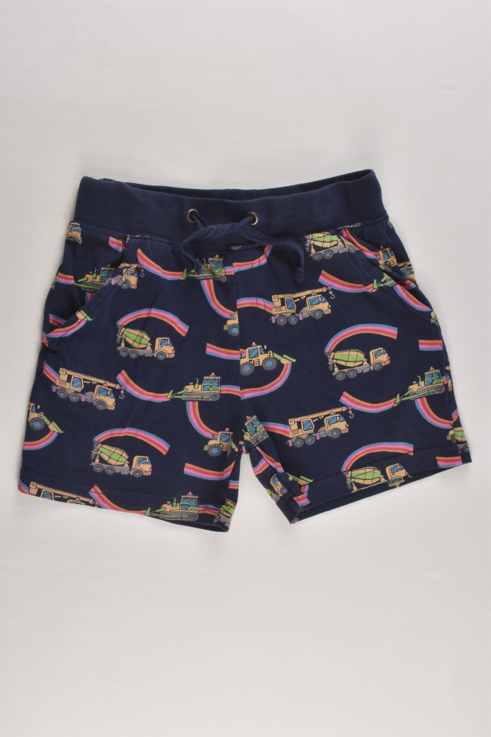 Brand Unknown Size approx 2 Rainbows and Vehicles Shorts