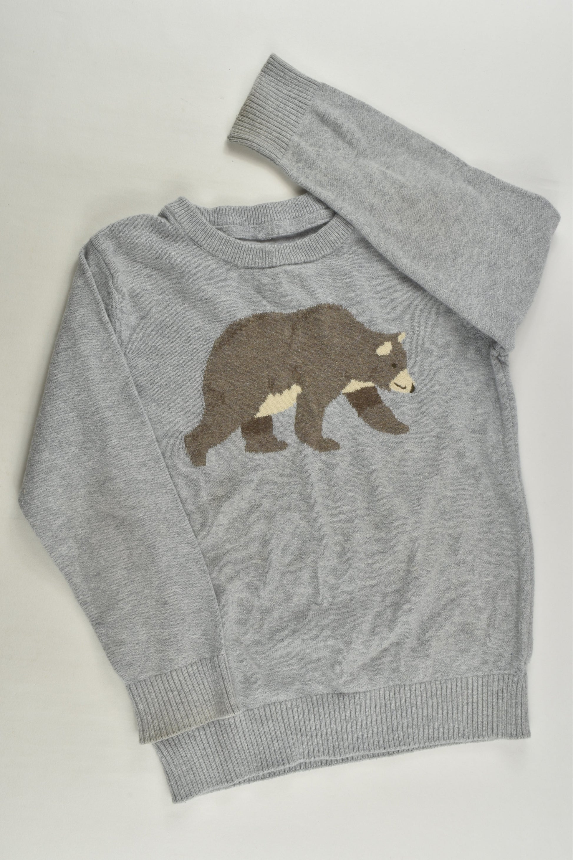 Brand Unknown Size approx 4 Bear Knit Jumper