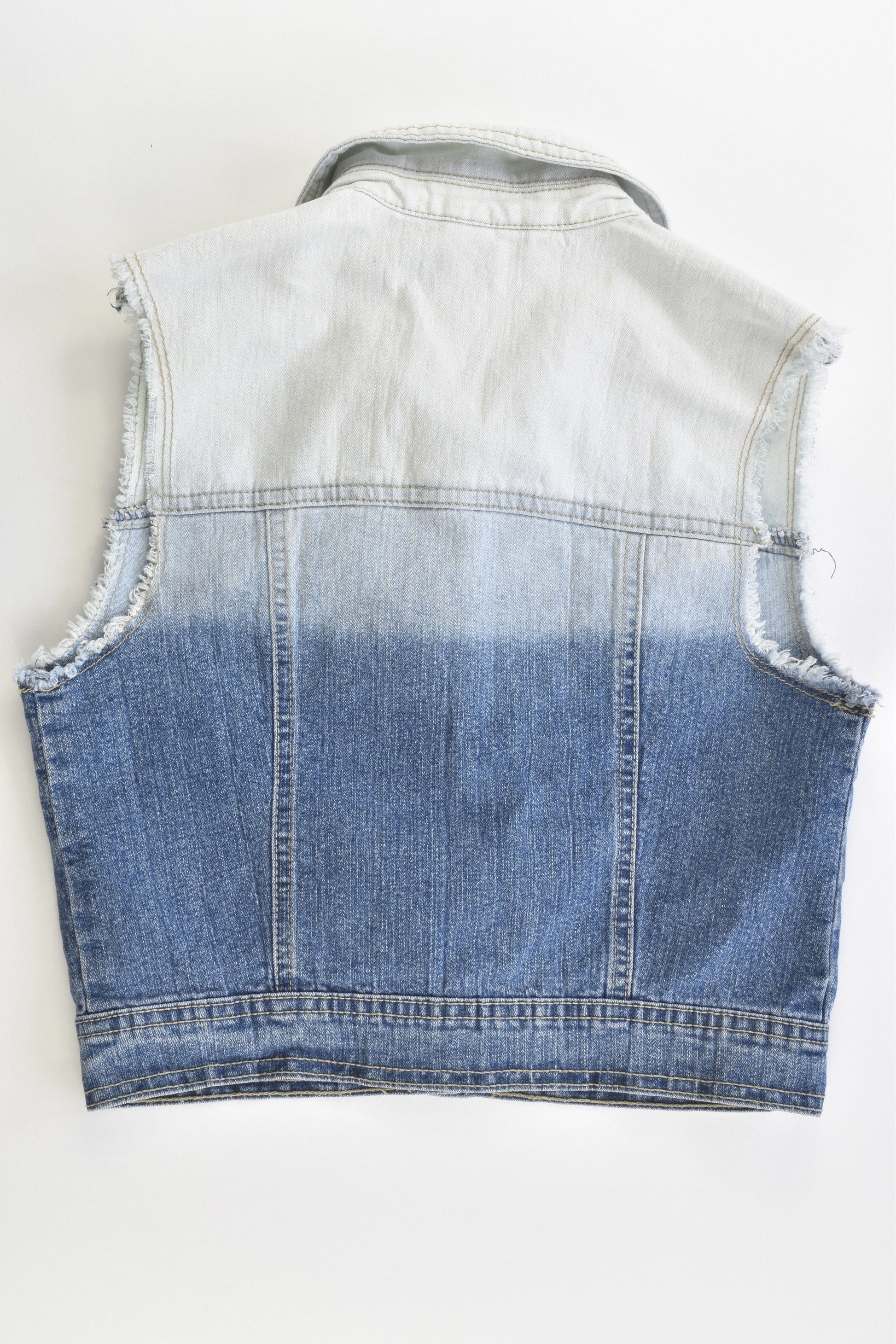 Brand Unknown Size approx 5-6 Stretchy Denim Vest