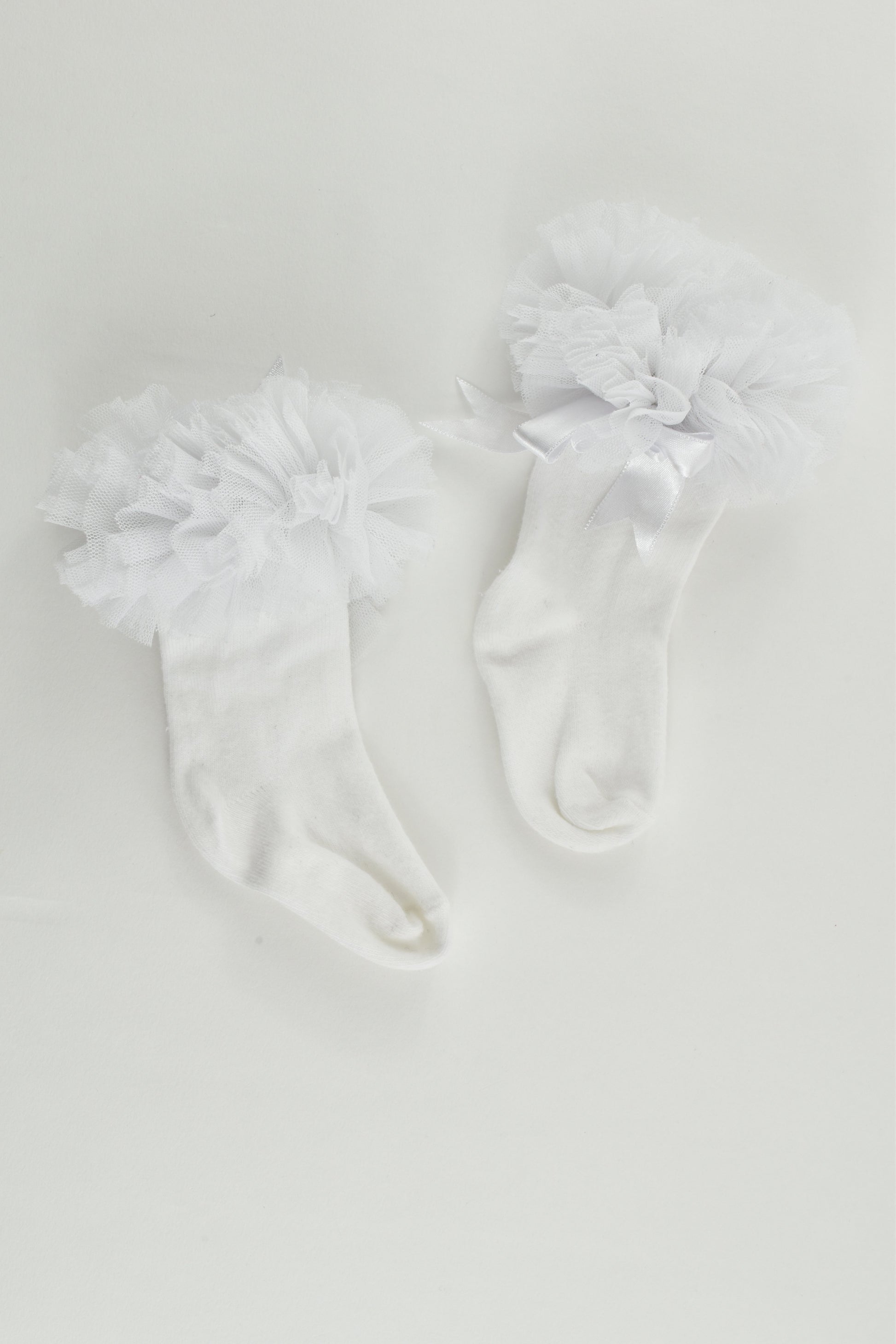Brand Unknown Size approx 6-12 months Socks