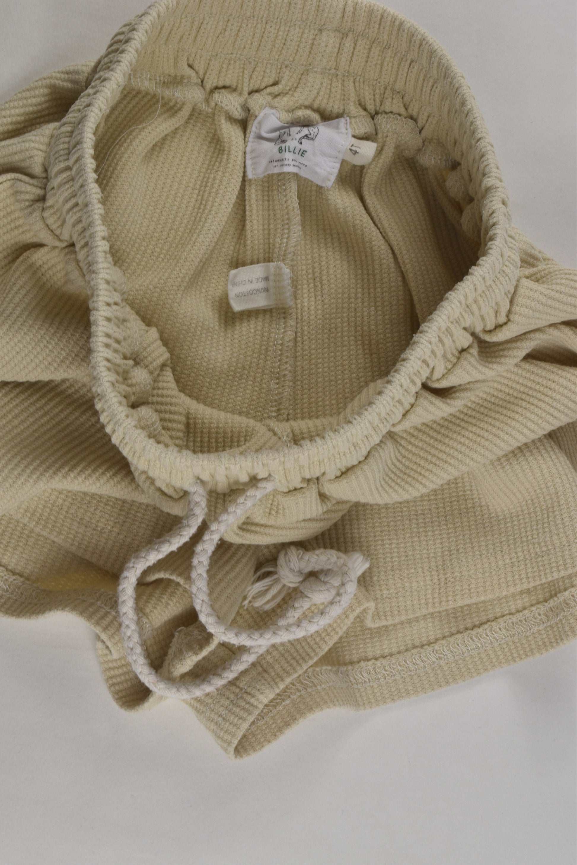 By Billie Size 4 Shorts