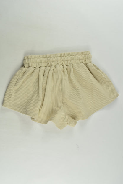 By Billie Size 4 Shorts