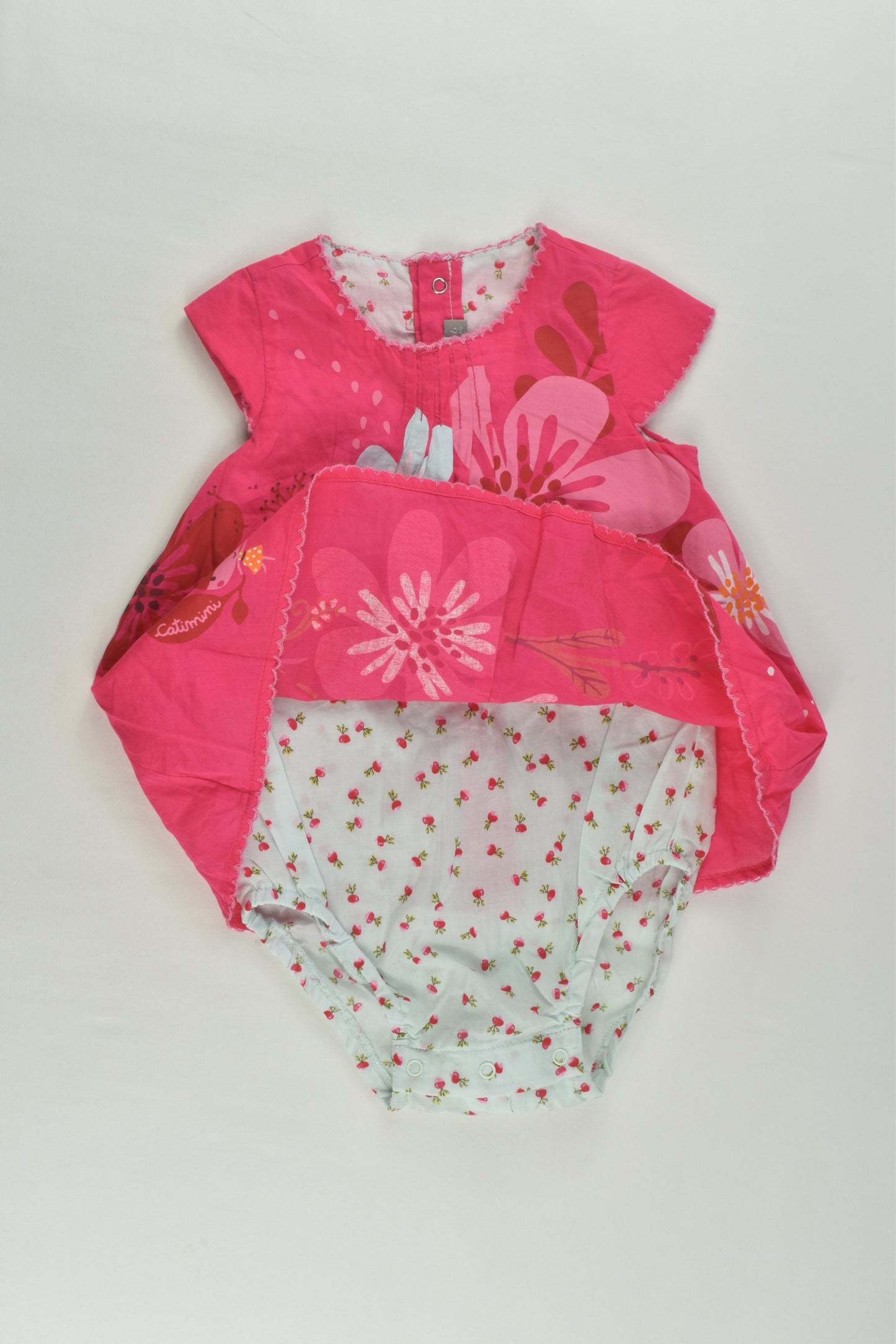 Catimini Size 00 (6 months, 68 cm) Flowers and Radishes Outfit