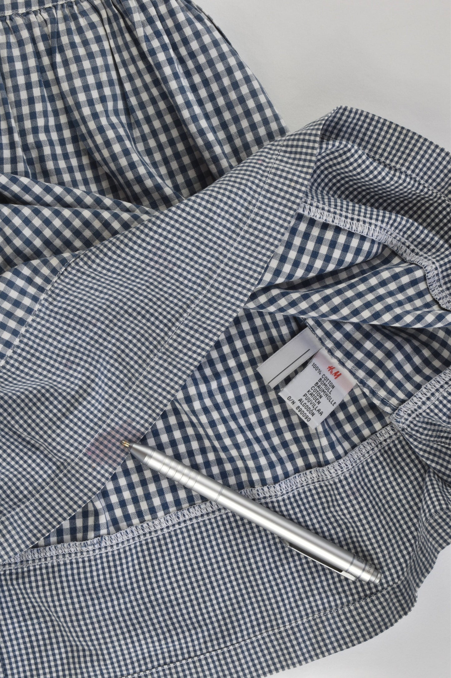 Chiboogi Children by H&M (Old School) Size 3 (98 cm) Checked Dress with Floral Embroidery