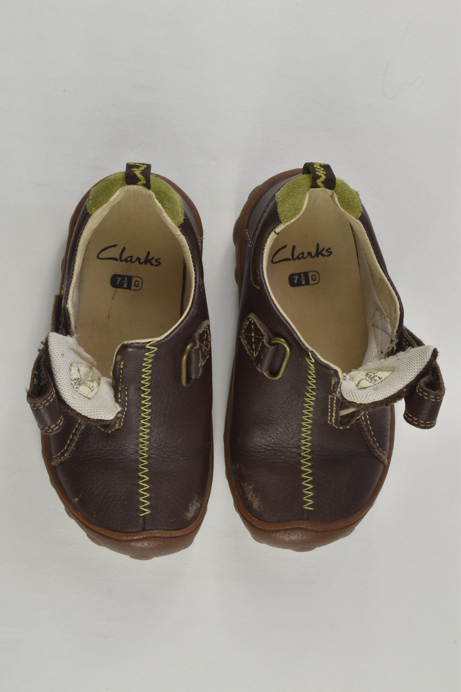 Clarks Size 7.5 Shoes
