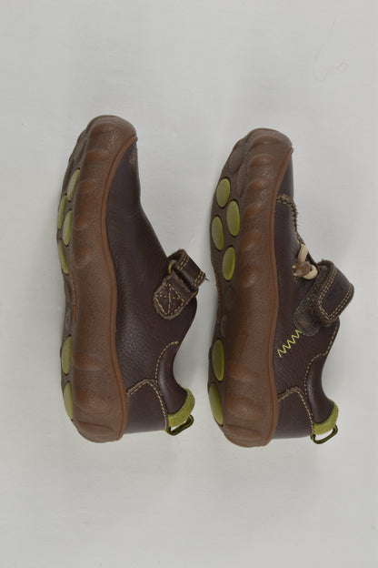Clarks Size 7.5 Shoes