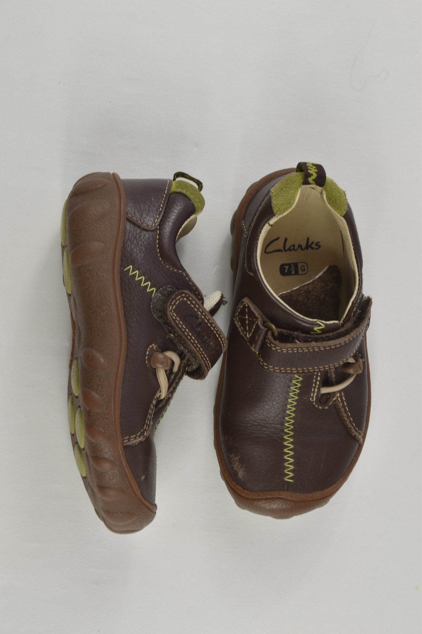 Clarks Size 7.5 Shoes