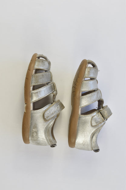 Clarks Size UK 5.5 Leather Sandals