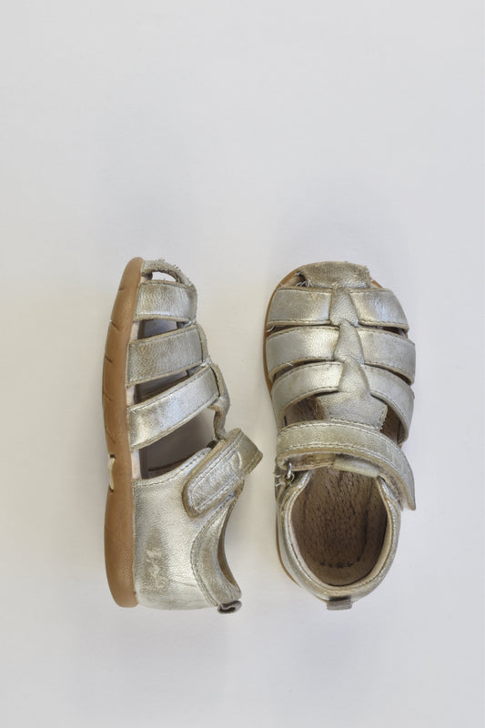 Clarks Size UK 5.5 Leather Sandals