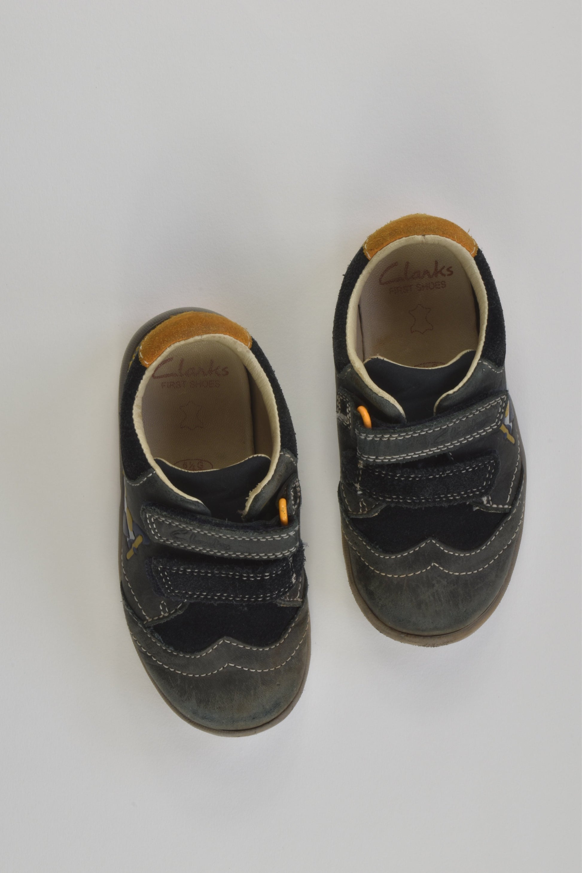 Clarks Size UK 6.5 Leather Shoes