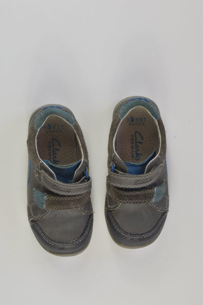 Clarks Size UK 6.5 Leather Shoes