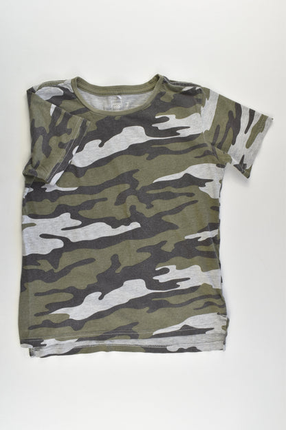 Clothing & Co Size 7 Camouflage T-shirt