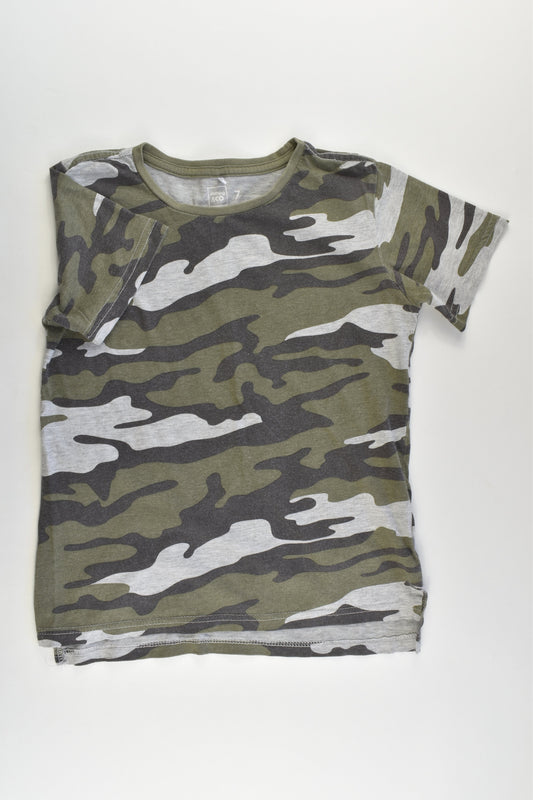 Clothing & Co Size 7 Camouflage T-shirt