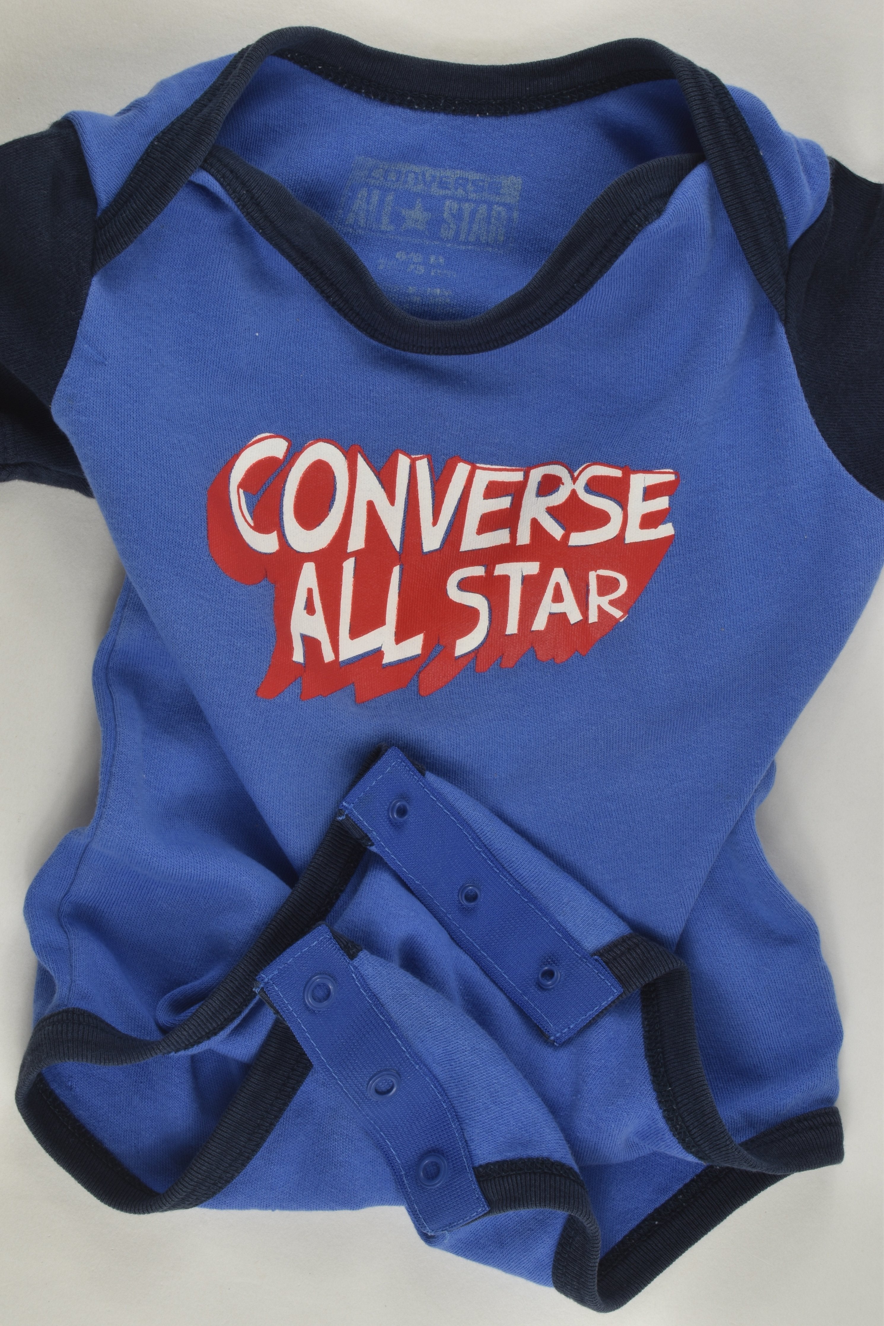 Baby converse size on sale 0