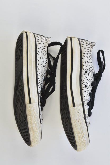 Converse All Star Size UK 11.5 Shoes
